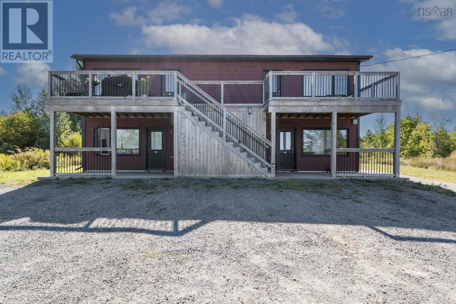 26-28 Raspberry Lane, Currys Corner, Nova Scotia  B0N 2T0 - Photo 2 - 202523524