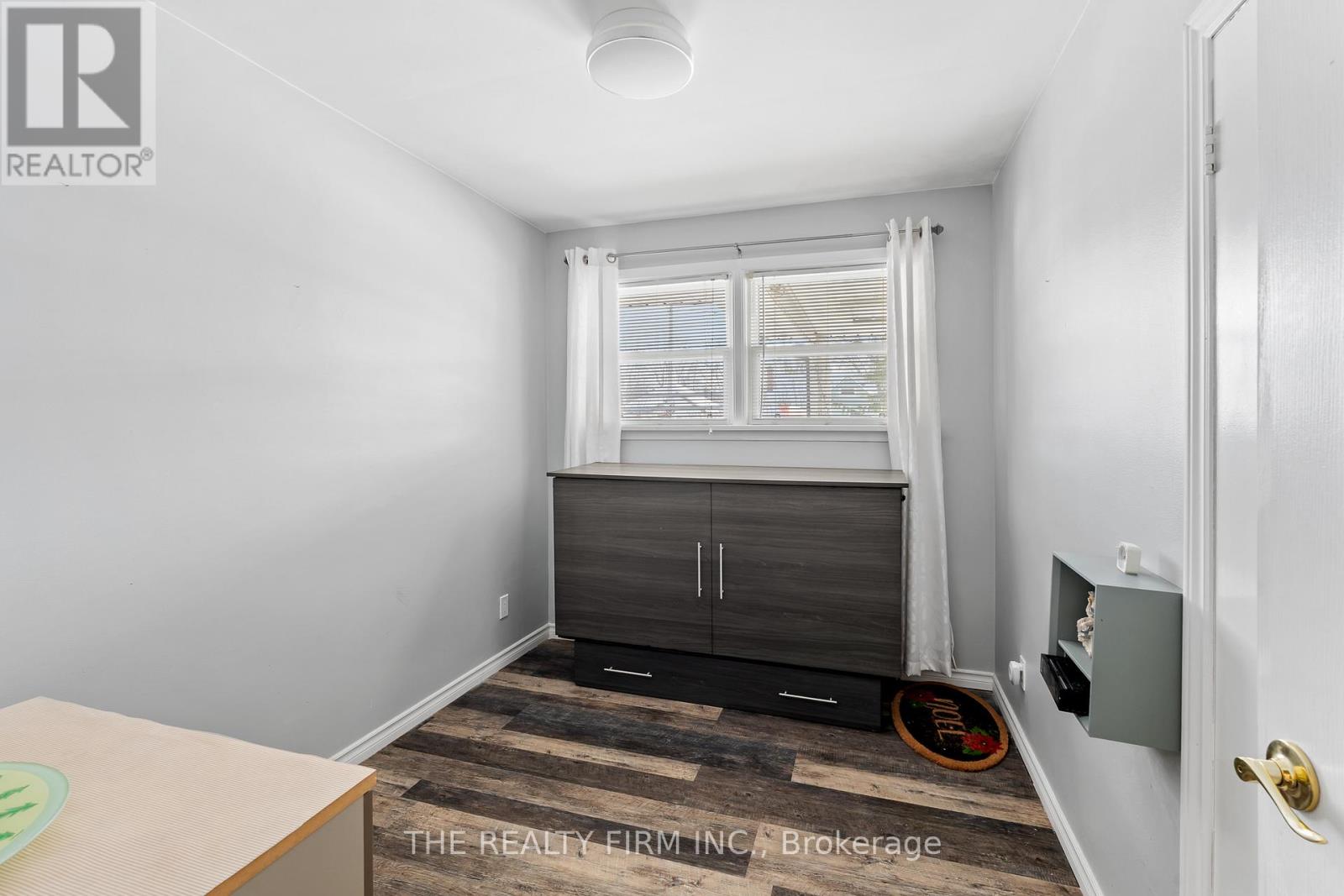 1864 Parkhurst Avenue, London East, Ontario  N5V 2C3 - Photo 24 - X12408992