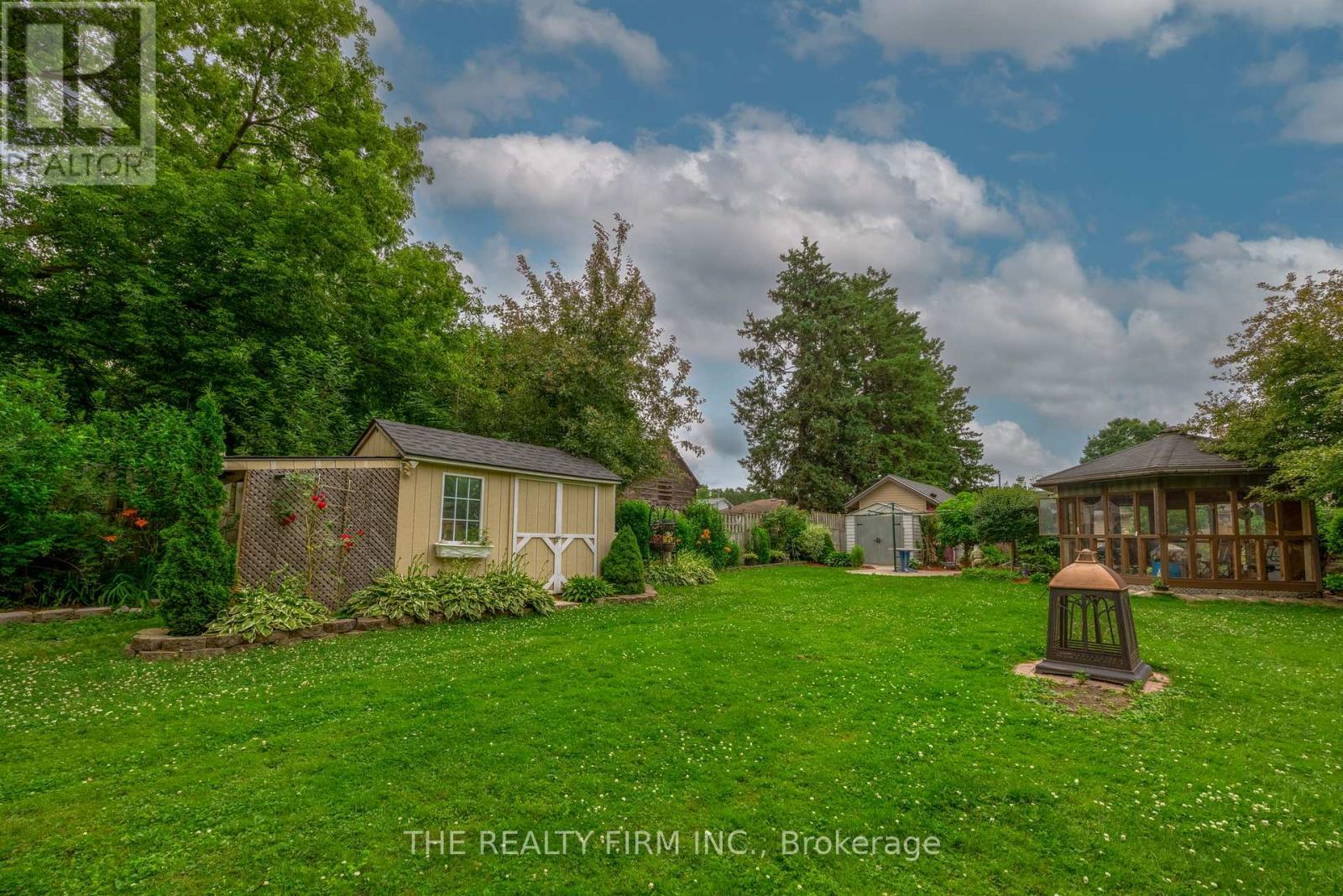 1864 Parkhurst Avenue, London East, Ontario  N5V 2C3 - Photo 38 - X12408992