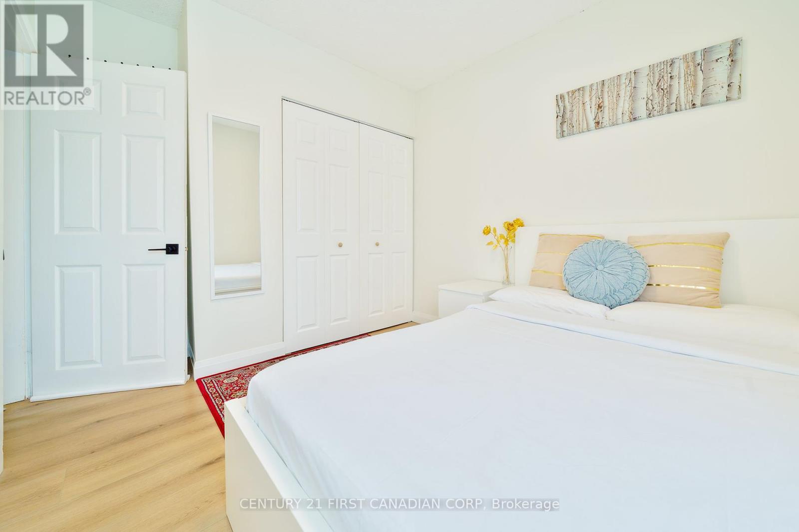 79 Hume Street, London East (East M), Ontario  N5Z 2P1 - Photo 14 - X12409058