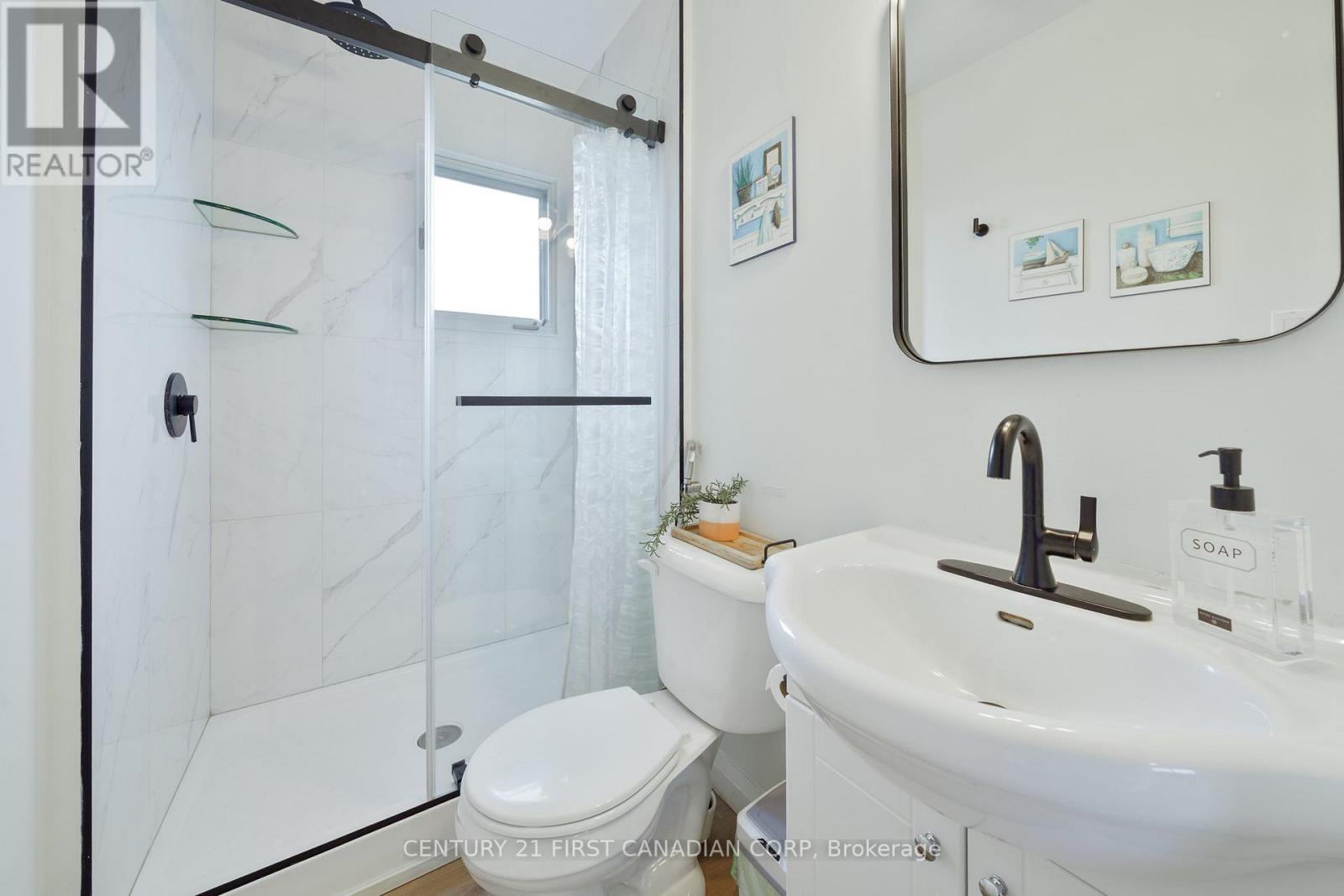79 Hume Street, London East (East M), Ontario  N5Z 2P1 - Photo 15 - X12409058