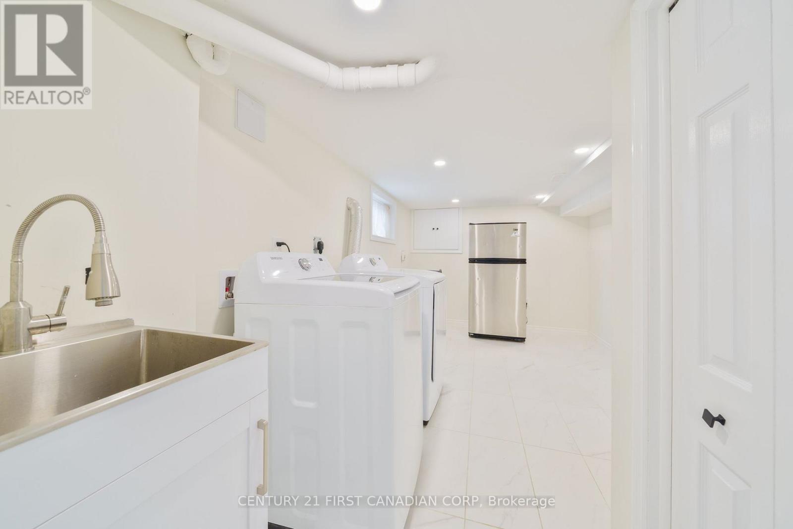 79 Hume Street, London East (East M), Ontario  N5Z 2P1 - Photo 23 - X12409058