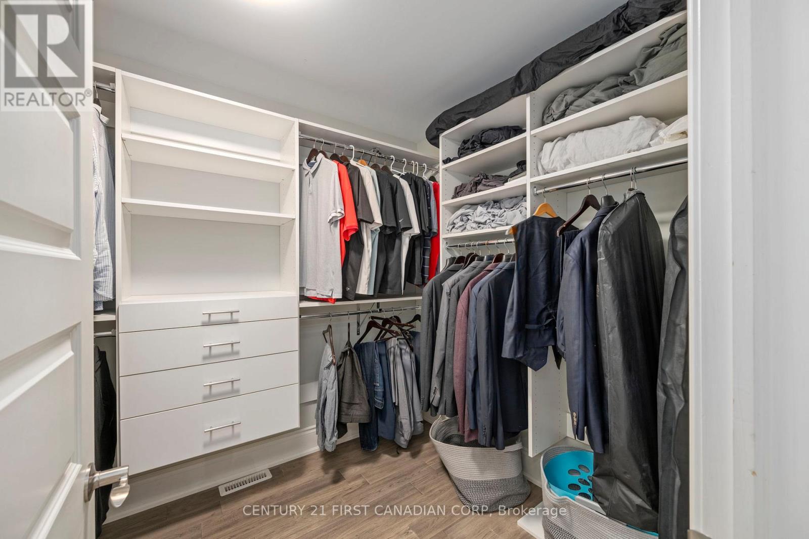 239 Tecumseh Avenue E, London South, Ontario  N6C 1S7 - Photo 25 - X12409070