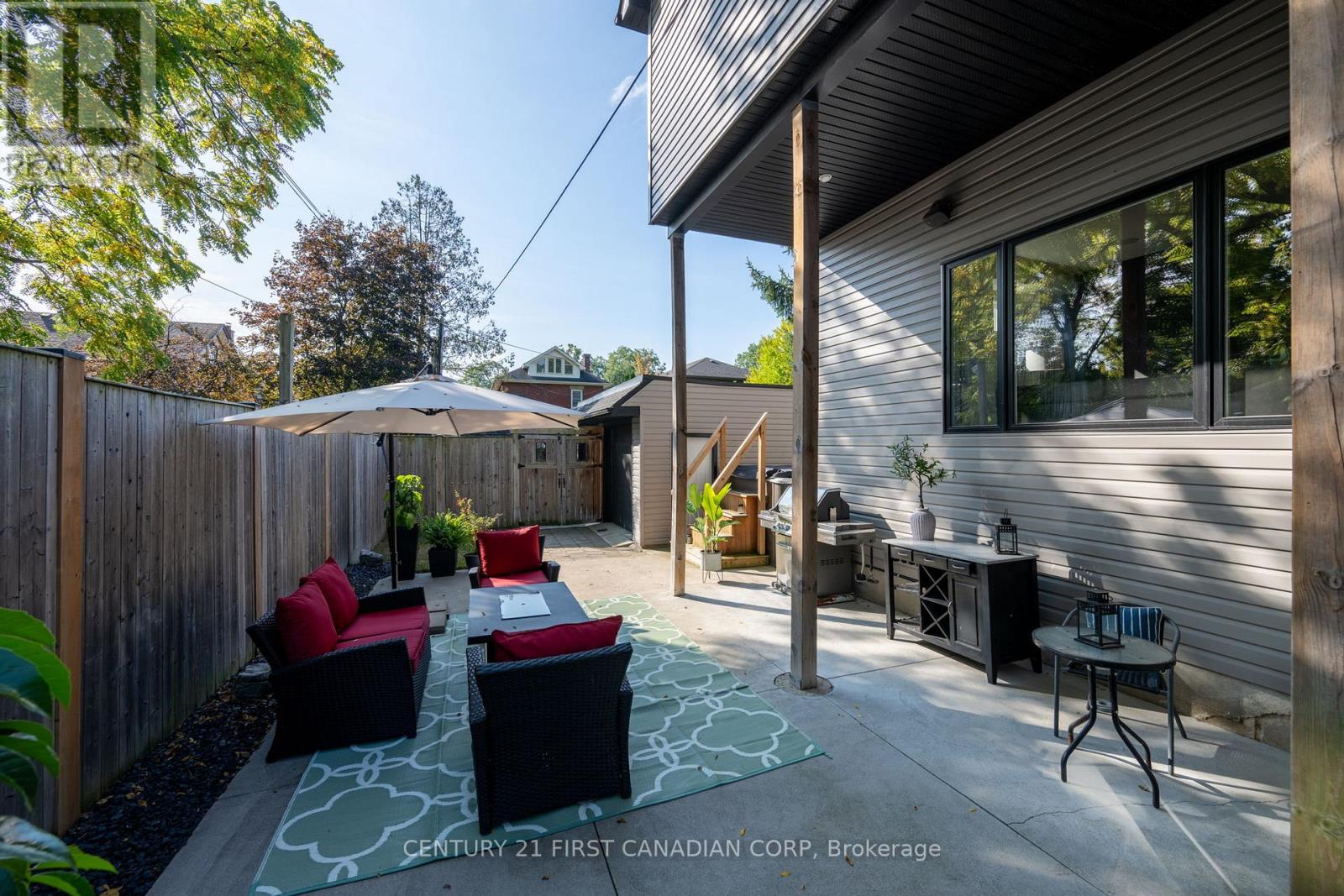 239 Tecumseh Avenue E, London South, Ontario  N6C 1S7 - Photo 34 - X12409070