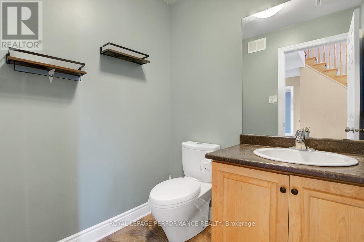 16 Settlement Lane, Russell, Ontario  K4R 0A4 - Photo 20 - X12408960