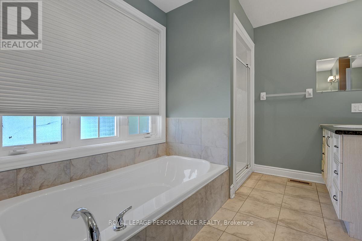 16 Settlement Lane, Russell, Ontario  K4R 0A4 - Photo 24 - X12408960