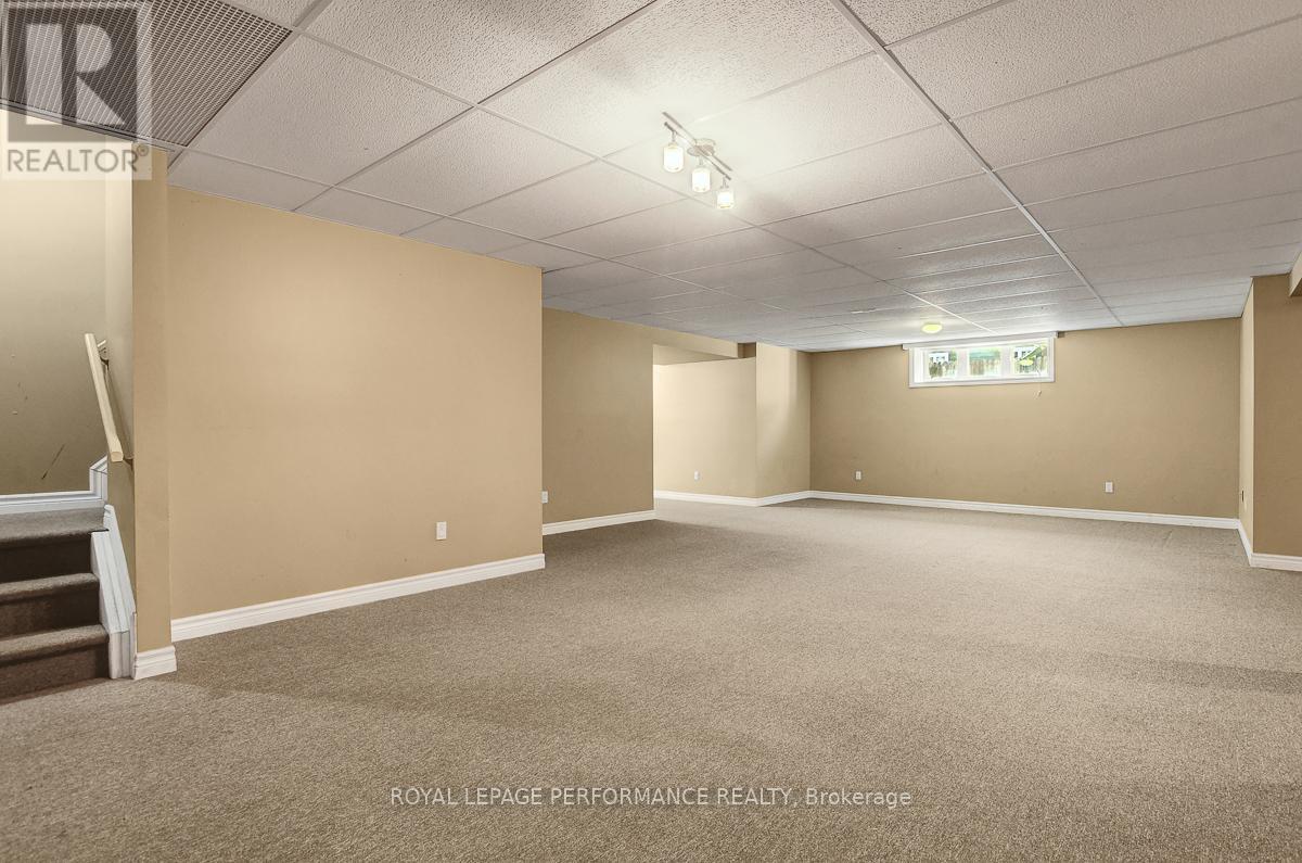 16 Settlement Lane, Russell, Ontario  K4R 0A4 - Photo 37 - X12408960