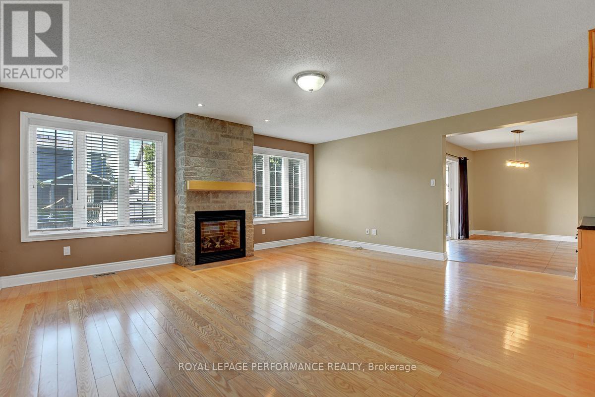 16 Settlement Lane, Russell, Ontario  K4R 0A4 - Photo 7 - X12408960