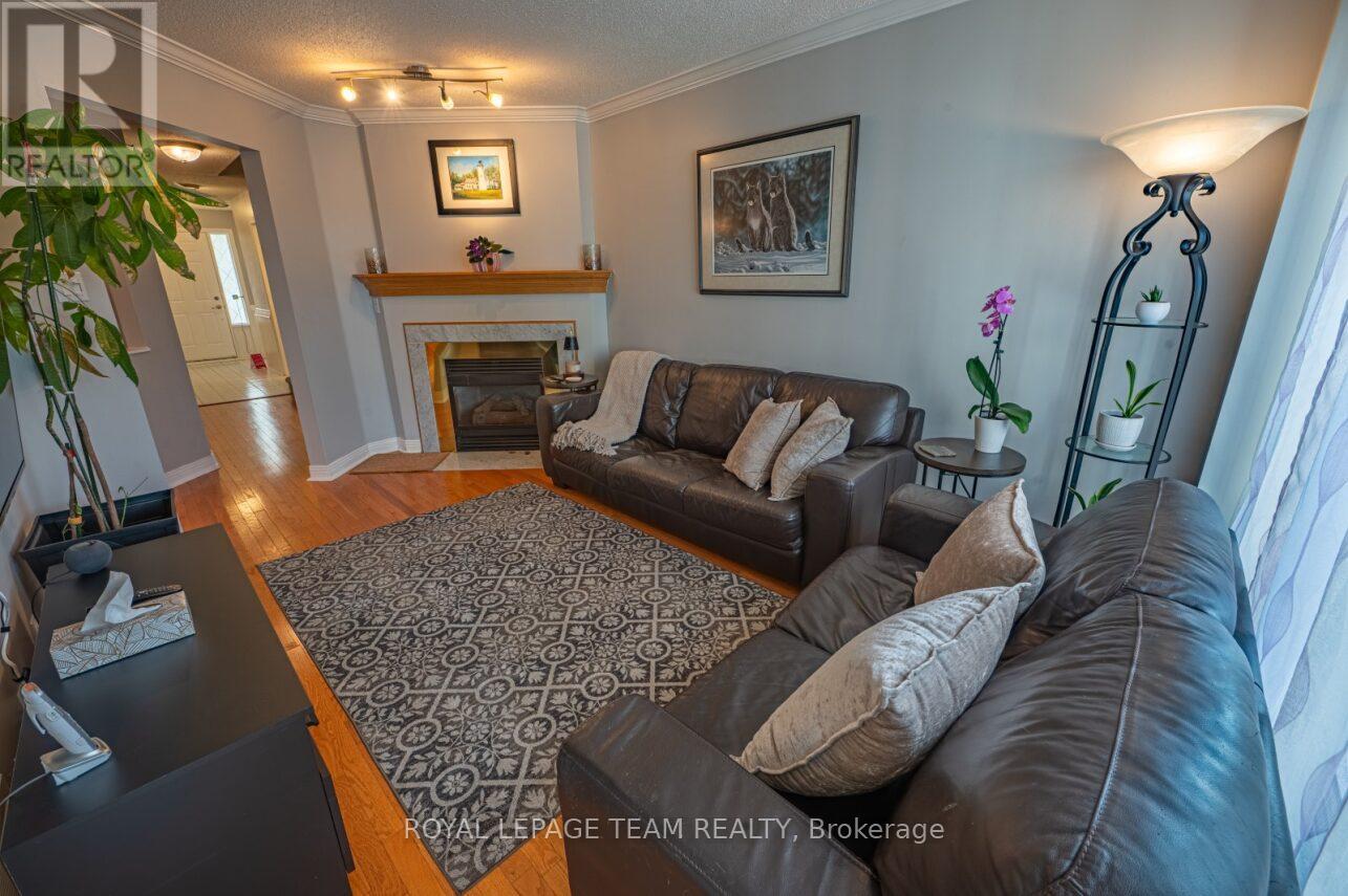 19 Locheland Crescent, Ottawa, Ontario  K2G 6H2 - Photo 22 - X12409009
