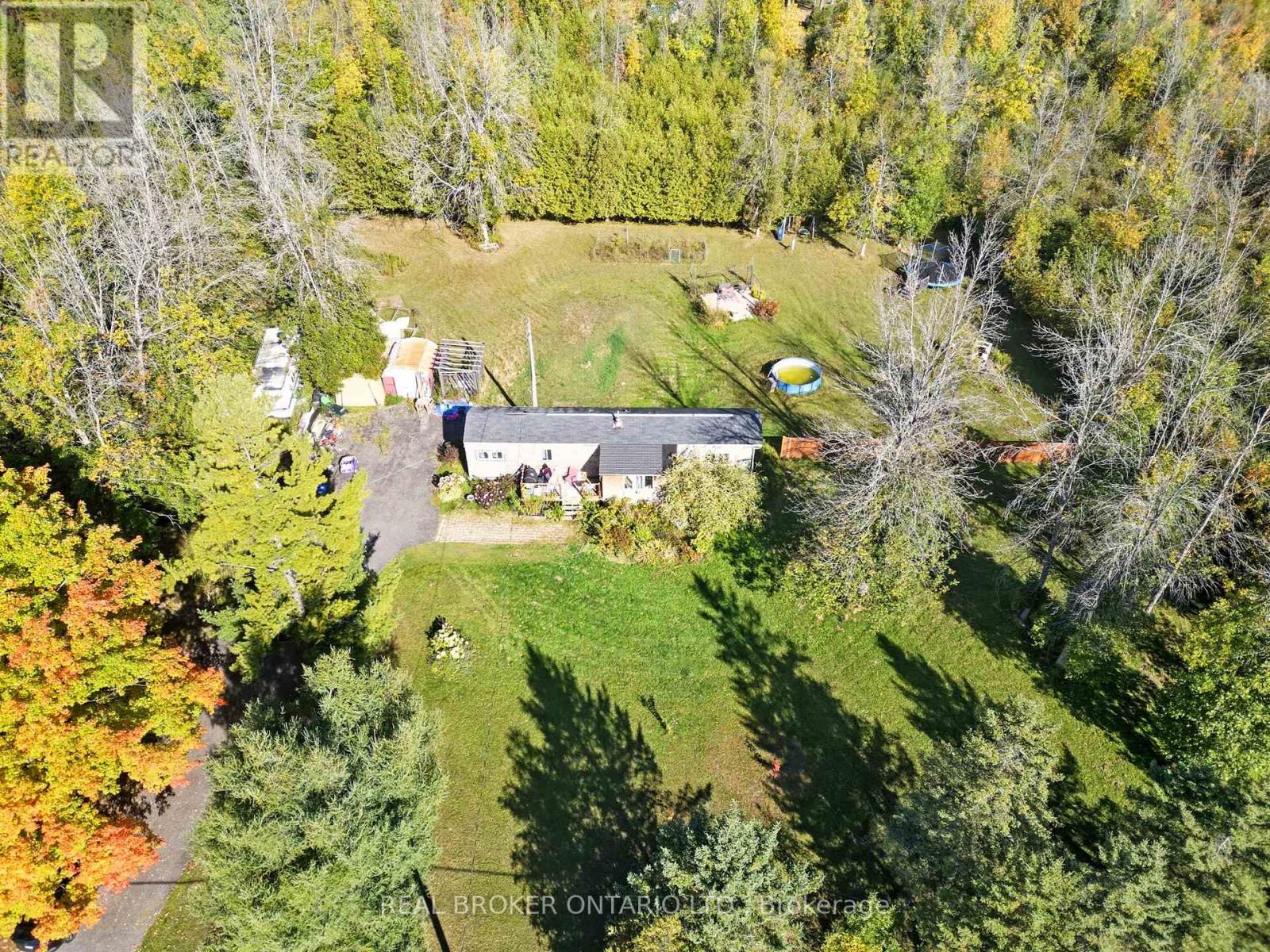 1011 Whitney Road, North Grenville, Ontario  K0G 1J0 - Photo 2 - X12409114