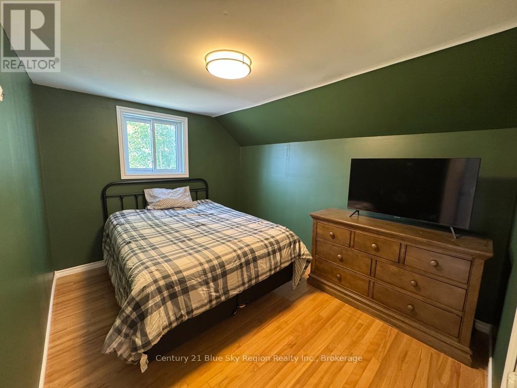 140 Fifth Avenue W, North Bay, Ontario  P1B 3N5 - Photo 11 - X12409022
