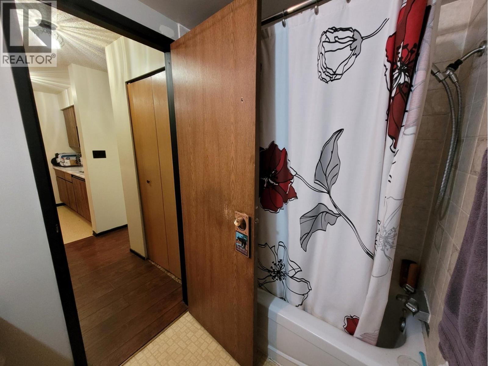 501 Elk Street Unit# 114, Elkford, British Columbia  V0B 1H0 - Photo 12 - 10363247
