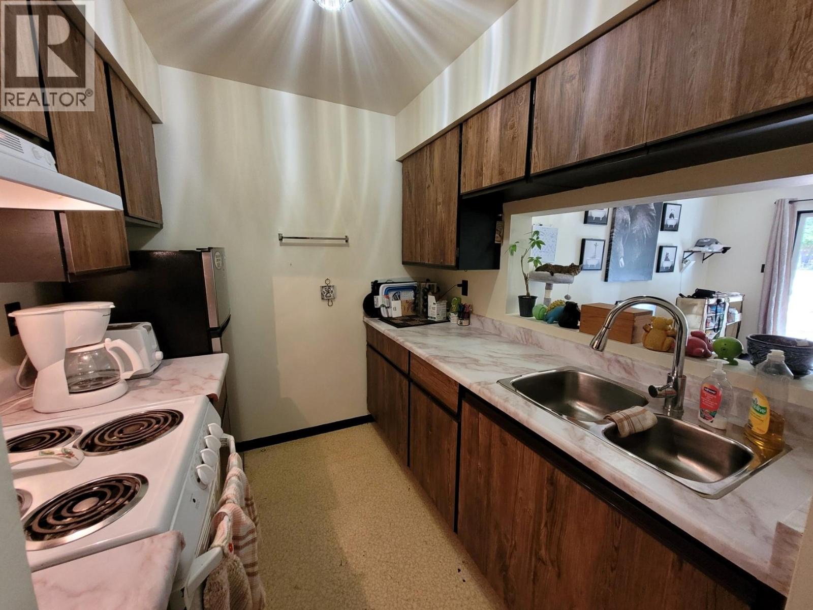 501 Elk Street Unit# 114, Elkford, British Columbia  V0B 1H0 - Photo 4 - 10363247