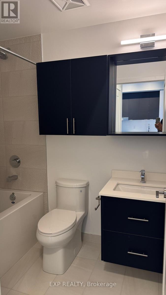 3204 - 5105 Hurontario Street, Mississauga, Ontario  L4Z 0C9 - Photo 14 - W12392568