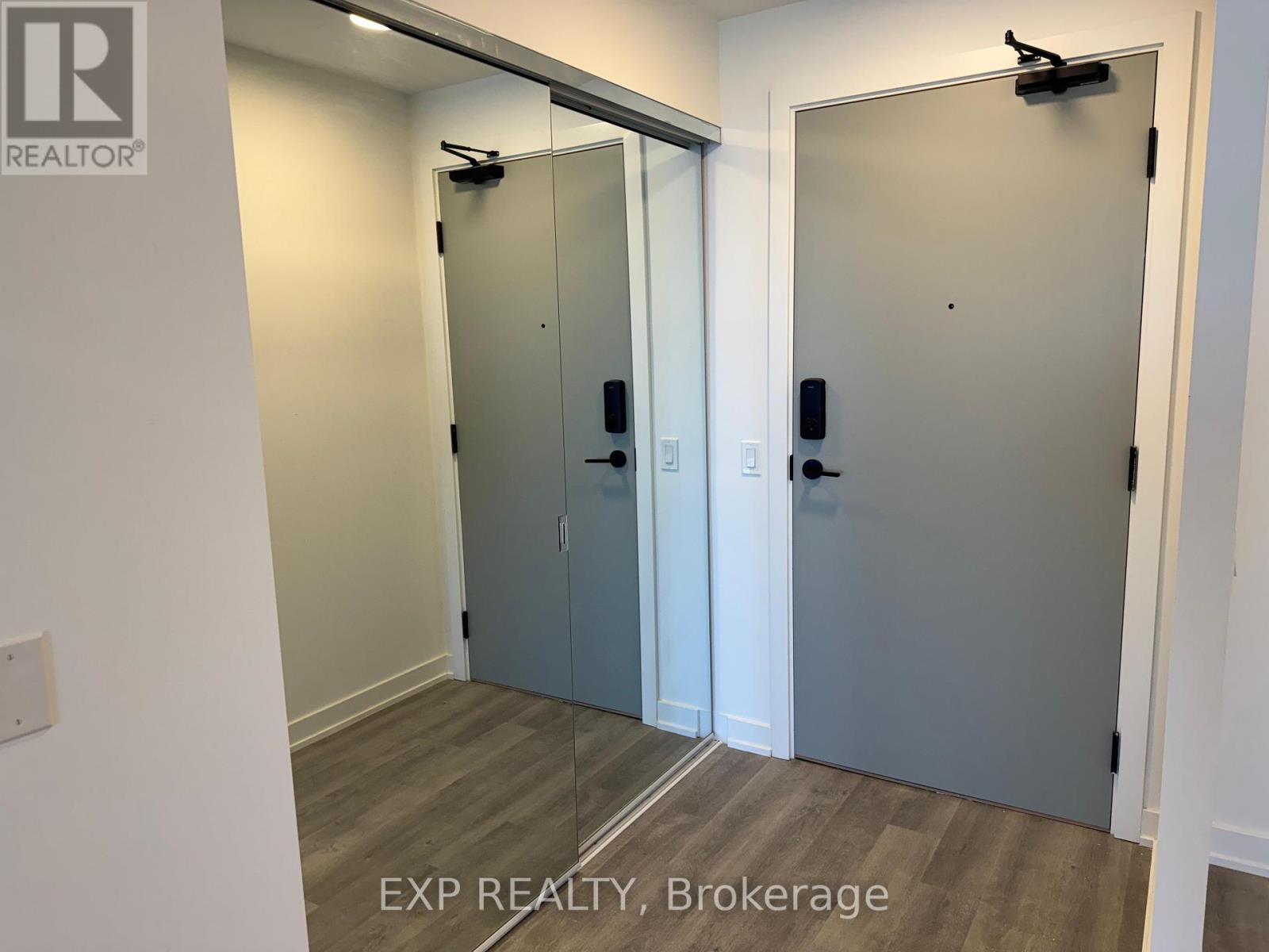 3204 - 5105 Hurontario Street, Mississauga, Ontario  L4Z 0C9 - Photo 2 - W12392568