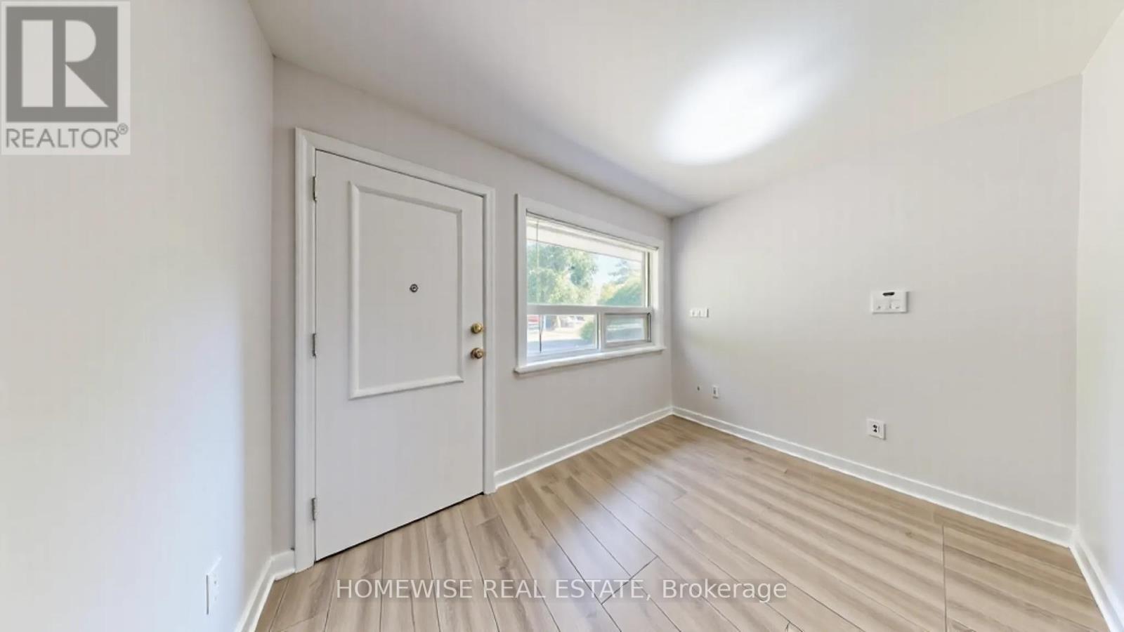 142 Betty Ann Drive, Toronto, Ontario  M2N 1X4 - Photo 7 - C12408809