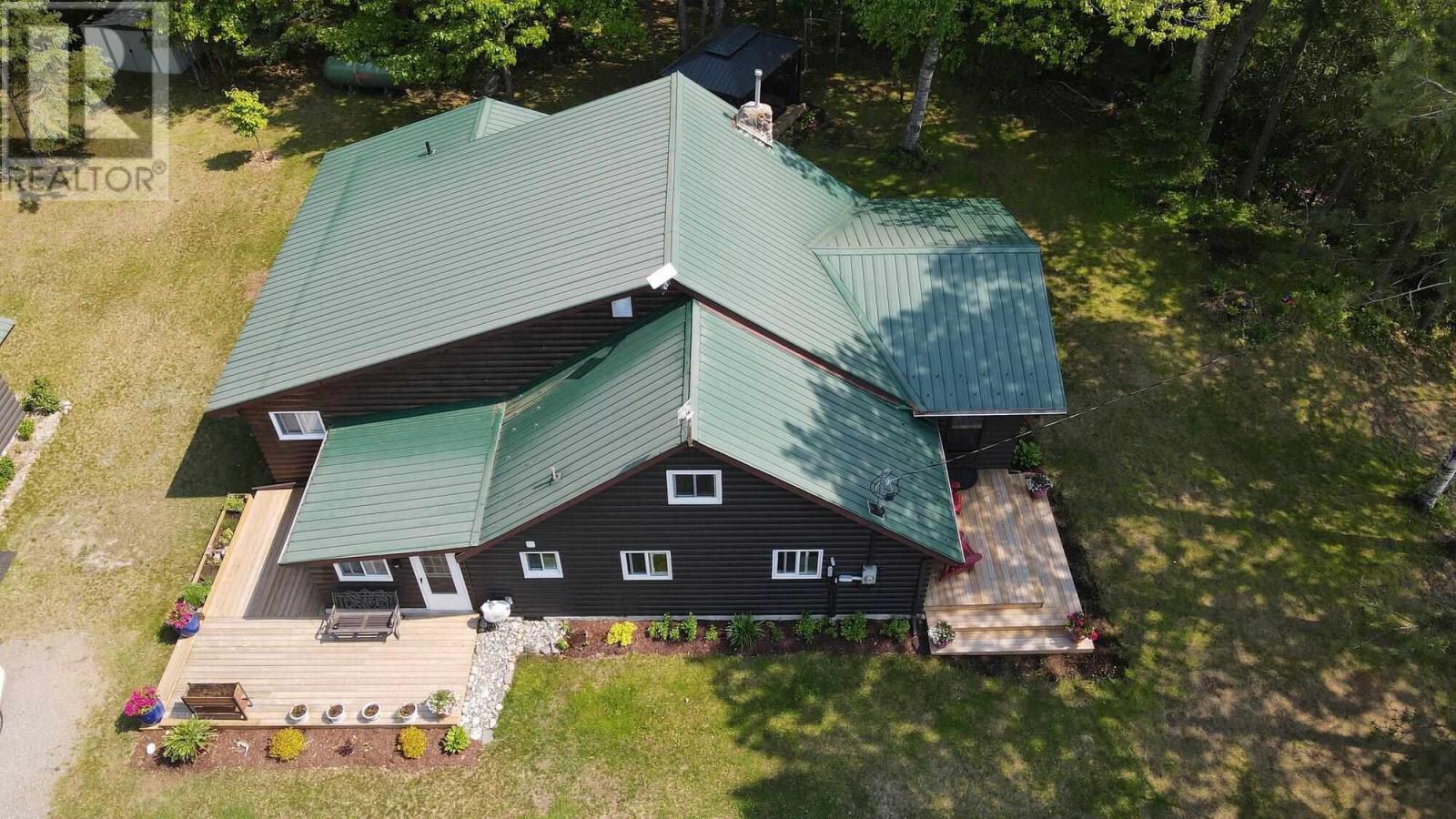 10366 Highway 17 N, Batchawana, Ontario  P0S 1A0 - Photo 2 - SM252663