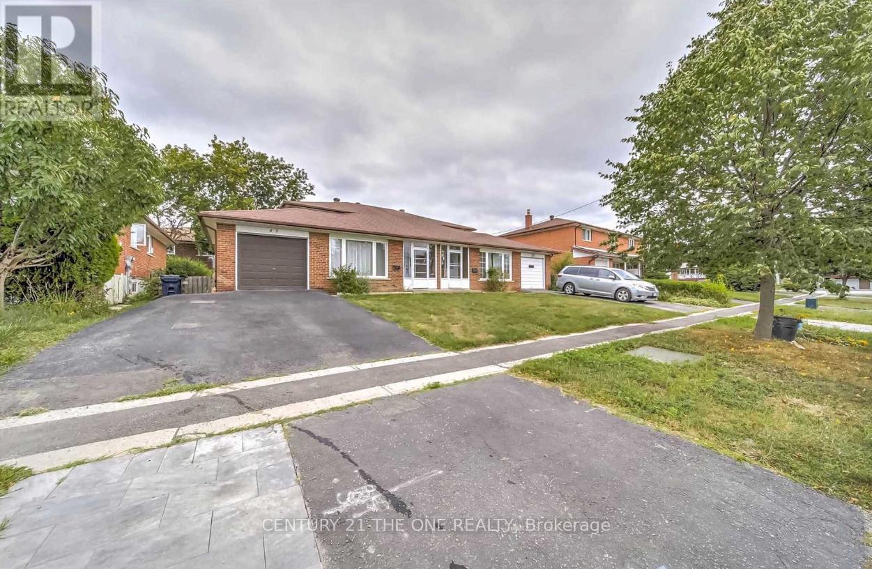 45 GREYHOUND DRIVE, Toronto, Ontario