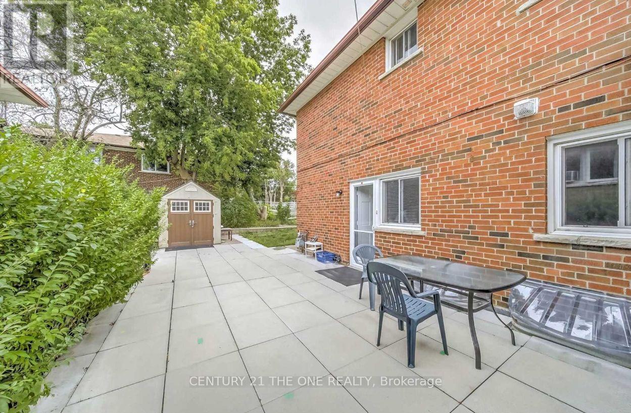 45 Greyhound Drive, Toronto, Ontario  M2H 1K2 - Photo 18 - C12408825