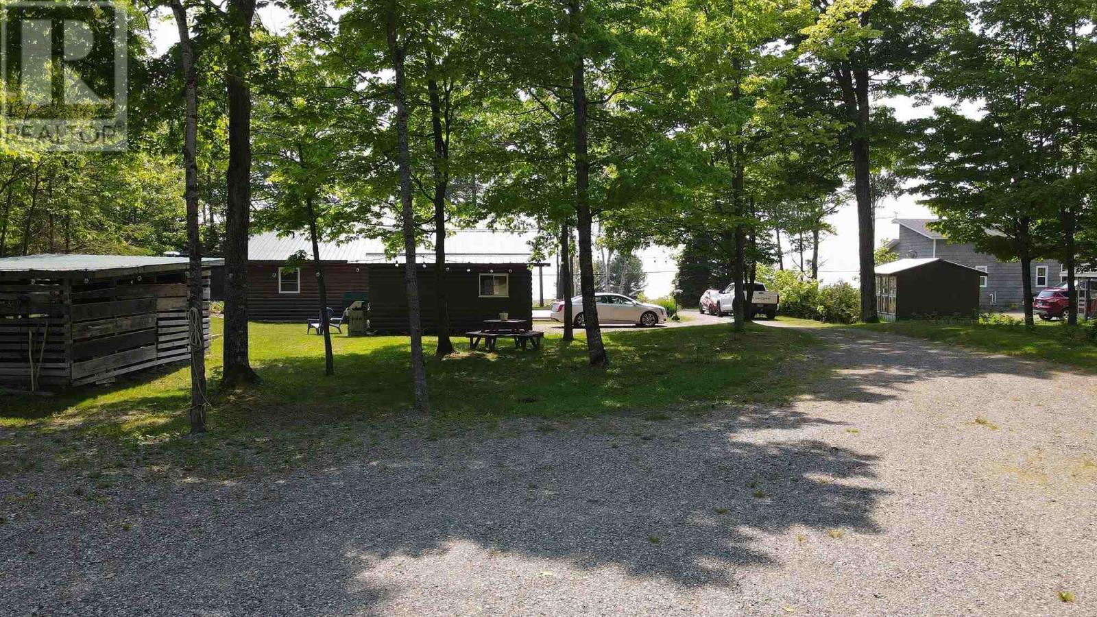 10366 Highway 17 N, Batchawana, Ontario  P0S 1A0 - Photo 4 - SM252663