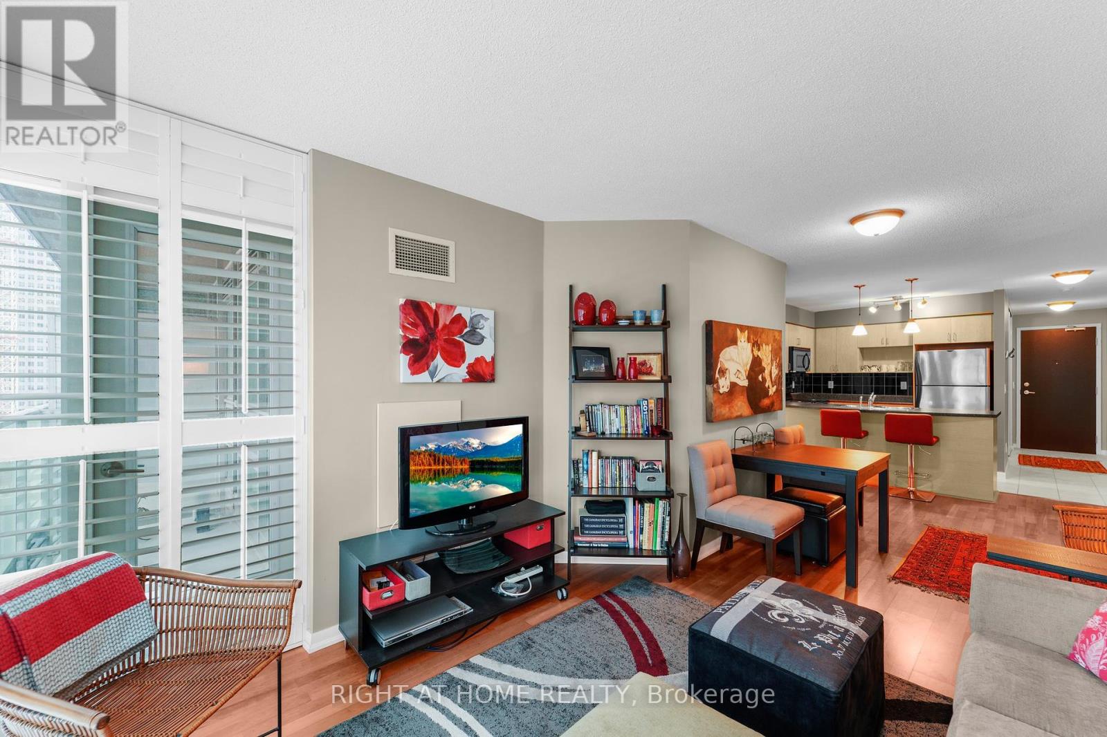 2315 - 18 Yonge Street, Toronto, Ontario  M5E 1Z8 - Photo 13 - C12408864
