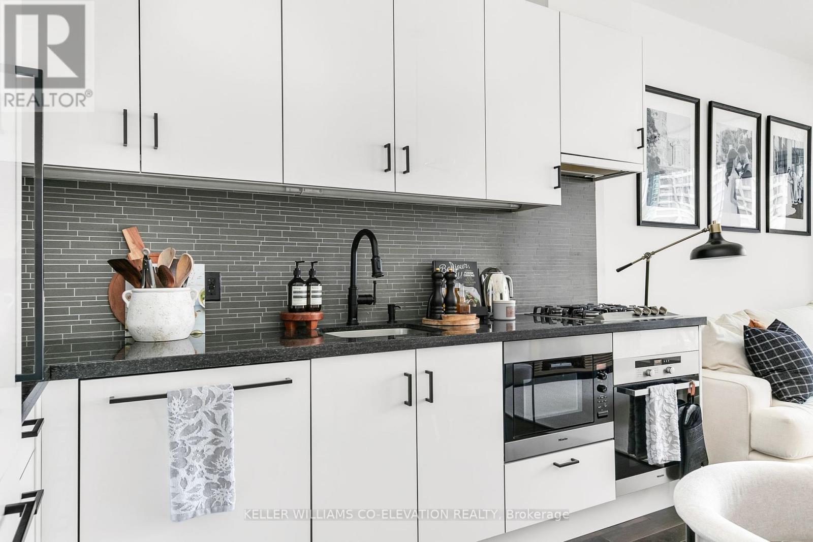 835 - 39 Queens Quay E, Toronto, Ontario  M5E 0A5 - Photo 18 - C12408870