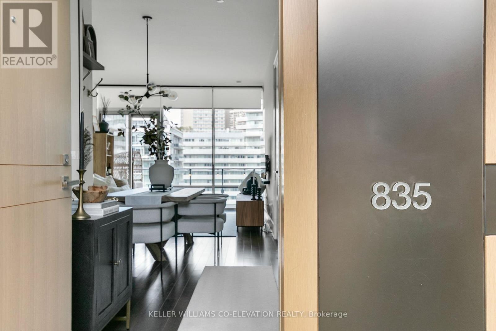 835 - 39 Queens Quay E, Toronto, Ontario  M5E 0A5 - Photo 2 - C12408870