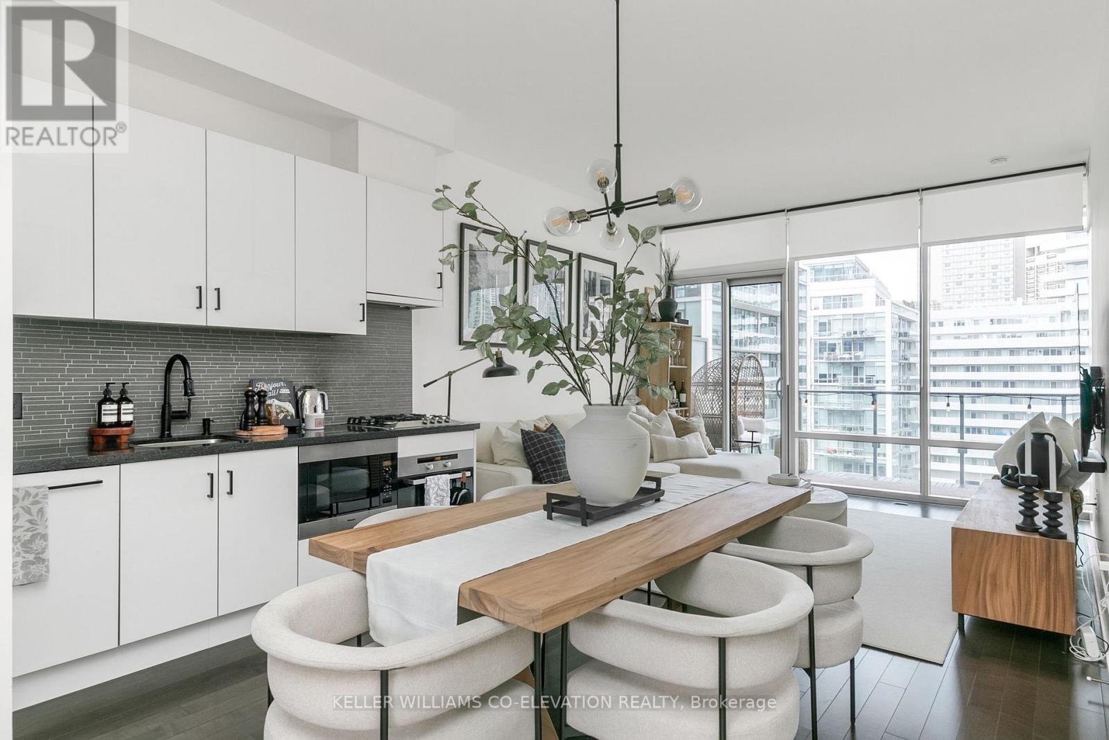835 - 39 Queens Quay E, Toronto, Ontario  M5E 0A5 - Photo 4 - C12408870