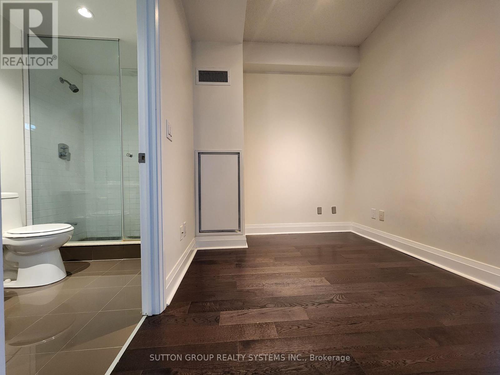 215 - 399 Spring Garden Avenue, Toronto, Ontario  M2N 3H6 - Photo 21 - C12408888
