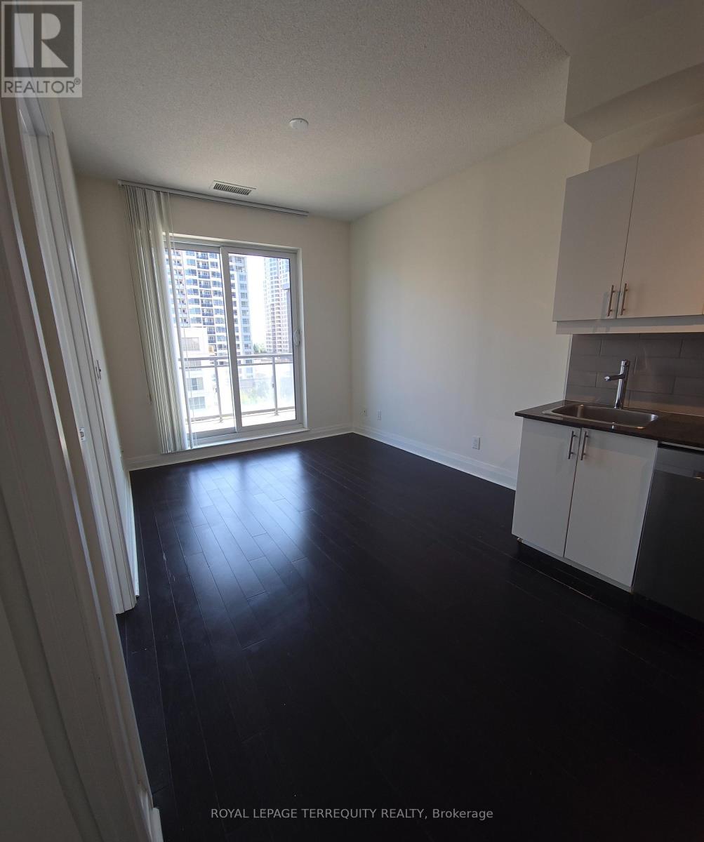 601 - 17 Kenaston Gardens, Toronto, Ontario  M2K 0B9 - Photo 13 - C12408891