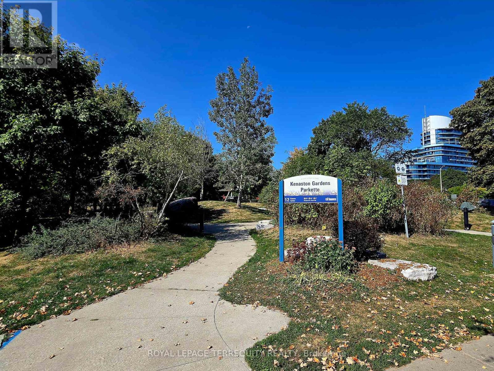 601 - 17 Kenaston Gardens, Toronto, Ontario  M2K 0B9 - Photo 3 - C12408891