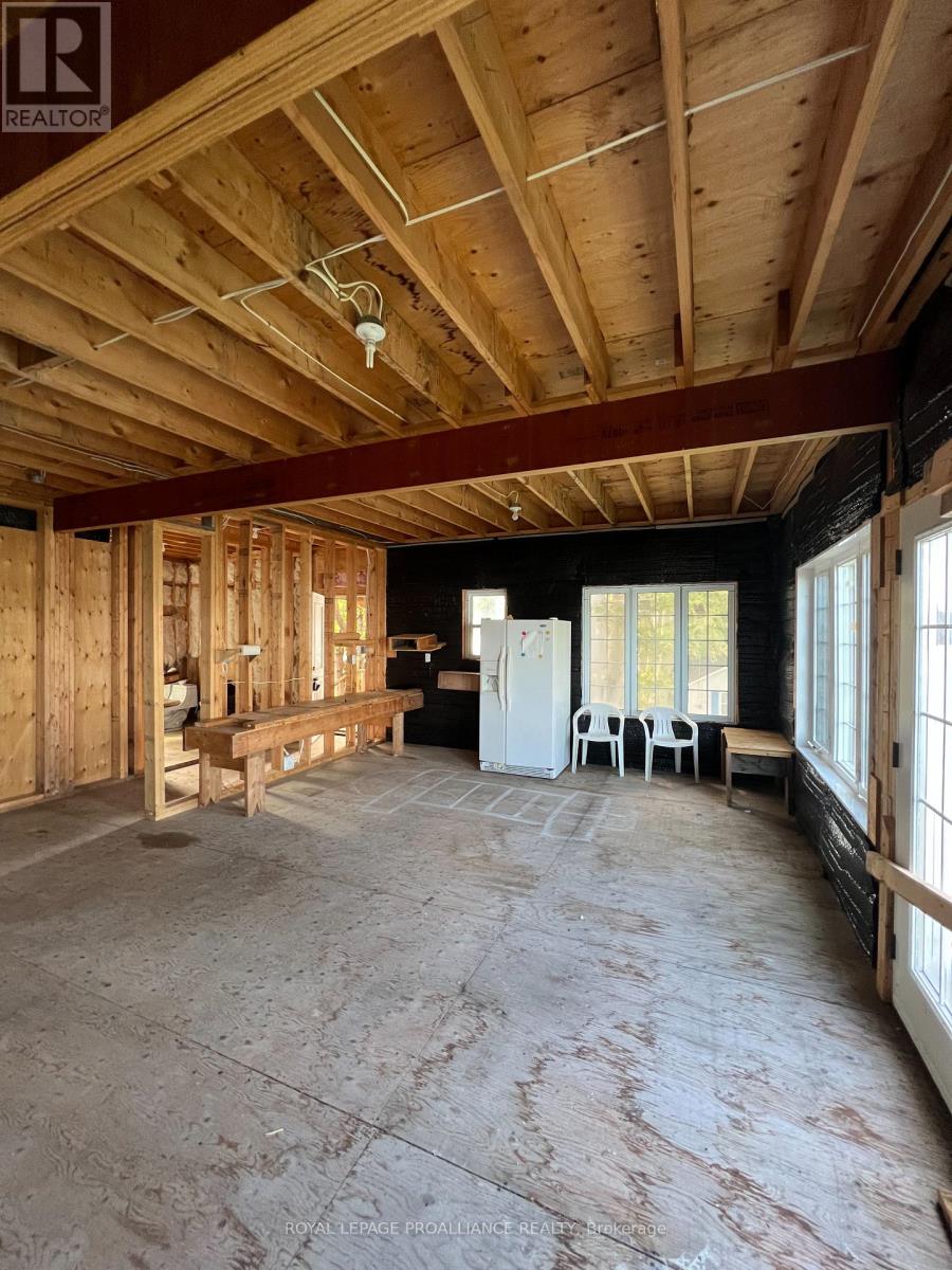 410 - 5427 Young Street, Hamilton Township, Ontario  K0K 2H0 - Photo 9 - X12408931