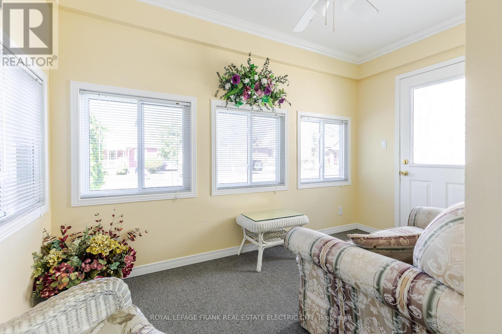 287 Mcgill Street, Peterborough, Ontario  K9J 1W4 - Photo 12 - X12409049
