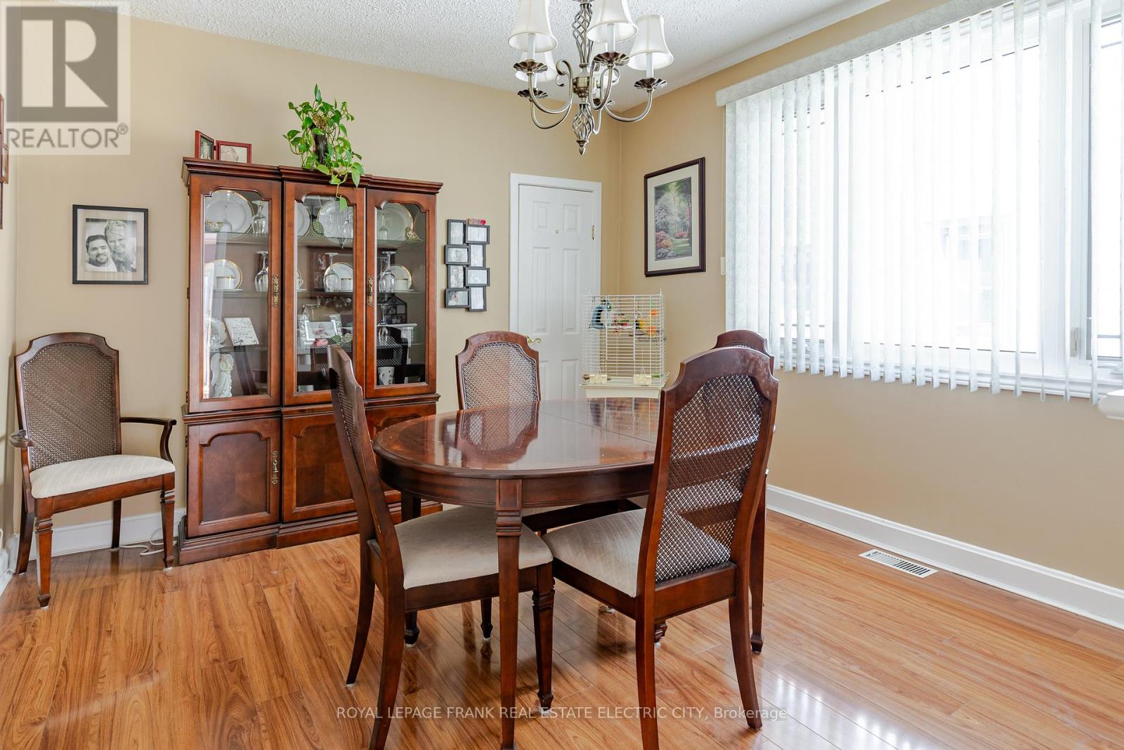 287 Mcgill Street, Peterborough, Ontario  K9J 1W4 - Photo 17 - X12409049