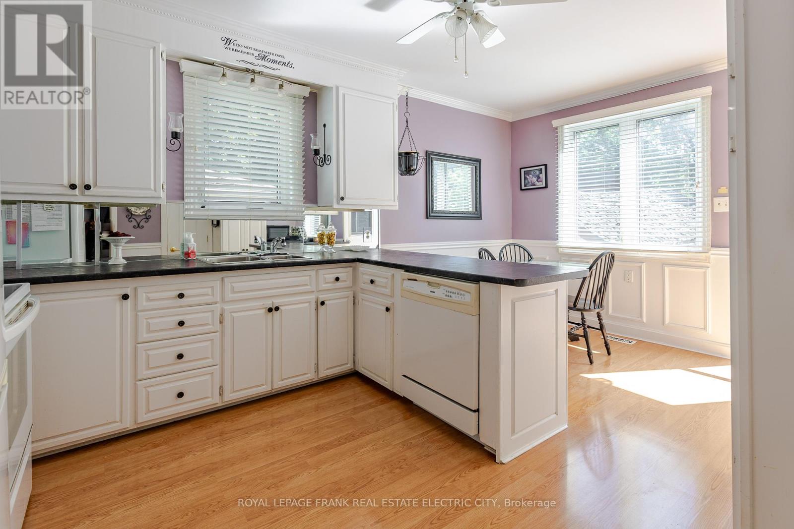 287 Mcgill Street, Peterborough, Ontario  K9J 1W4 - Photo 19 - X12409049