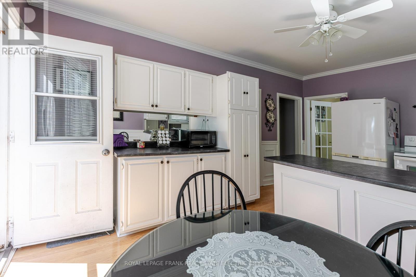 287 Mcgill Street, Peterborough, Ontario  K9J 1W4 - Photo 25 - X12409049