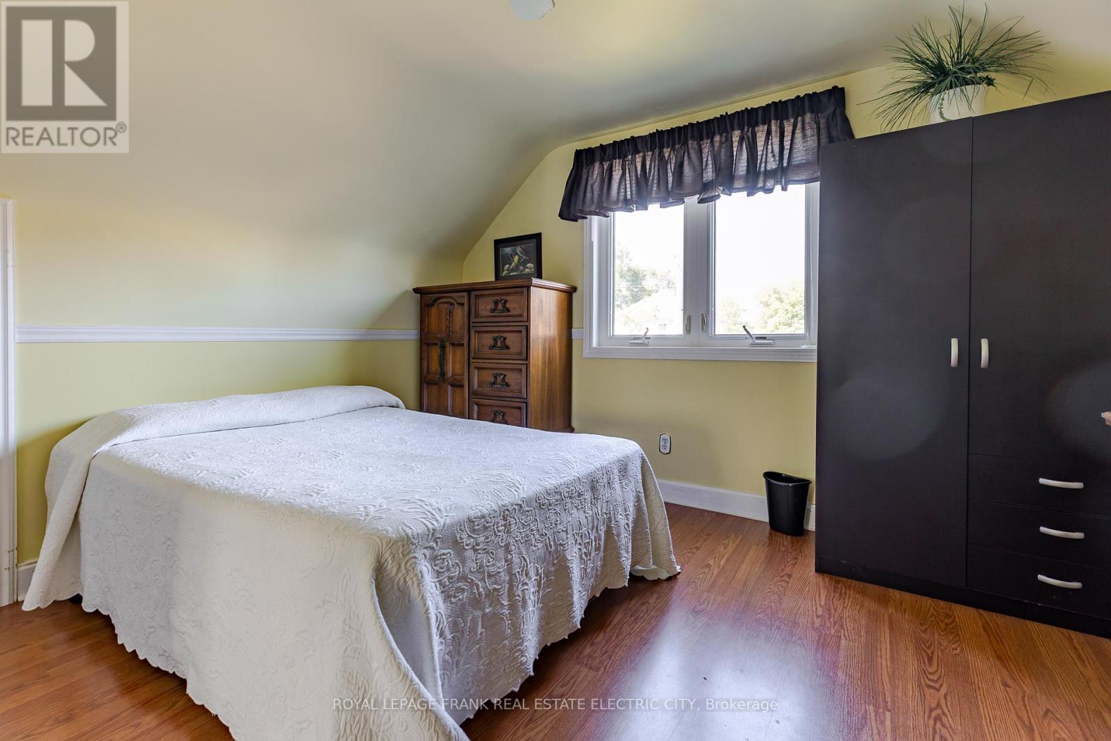 287 Mcgill Street, Peterborough, Ontario  K9J 1W4 - Photo 33 - X12409049