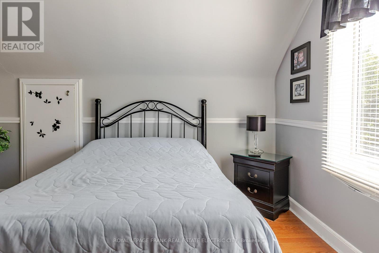 287 Mcgill Street, Peterborough, Ontario  K9J 1W4 - Photo 37 - X12409049