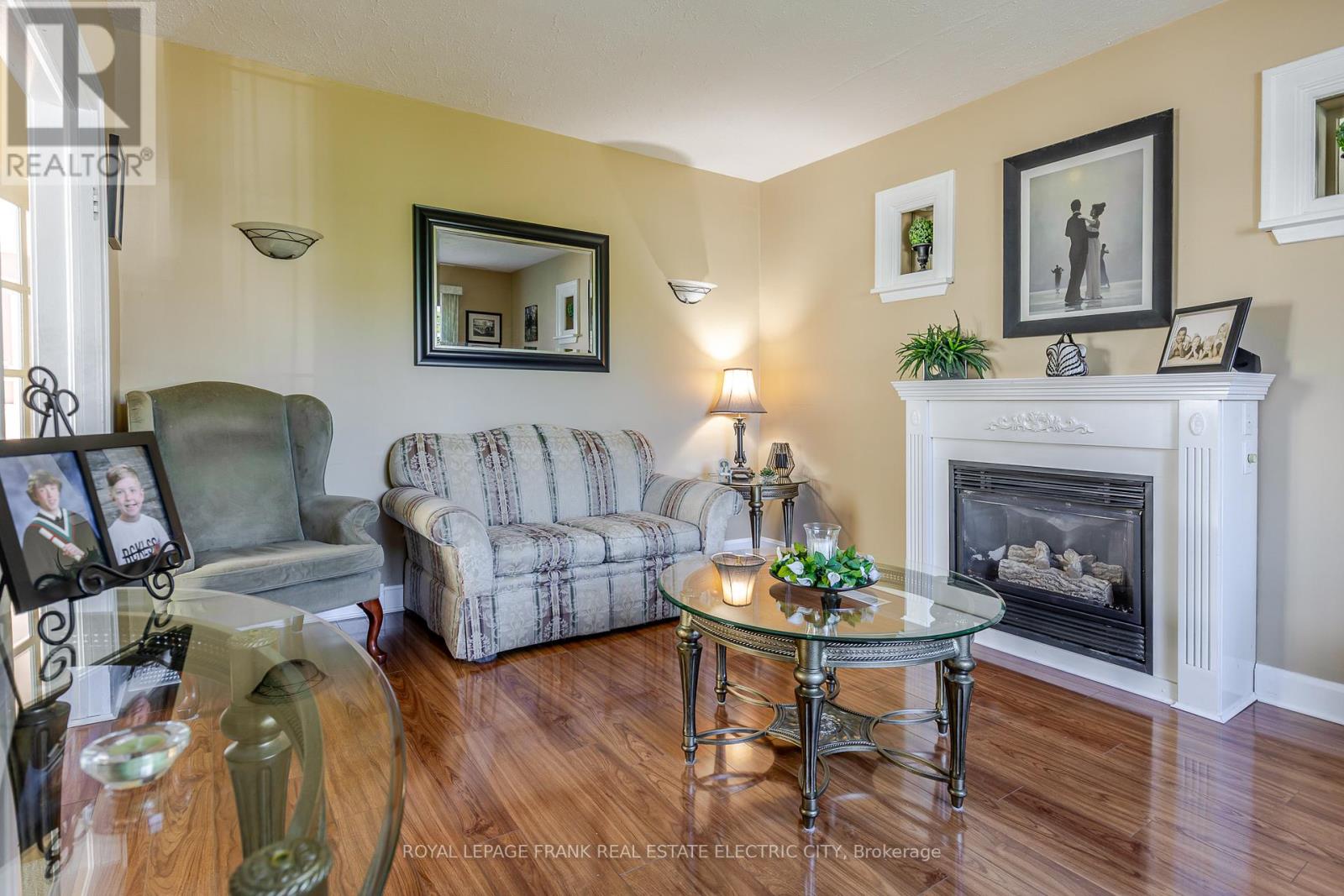 287 Mcgill Street, Peterborough, Ontario  K9J 1W4 - Photo 7 - X12409049