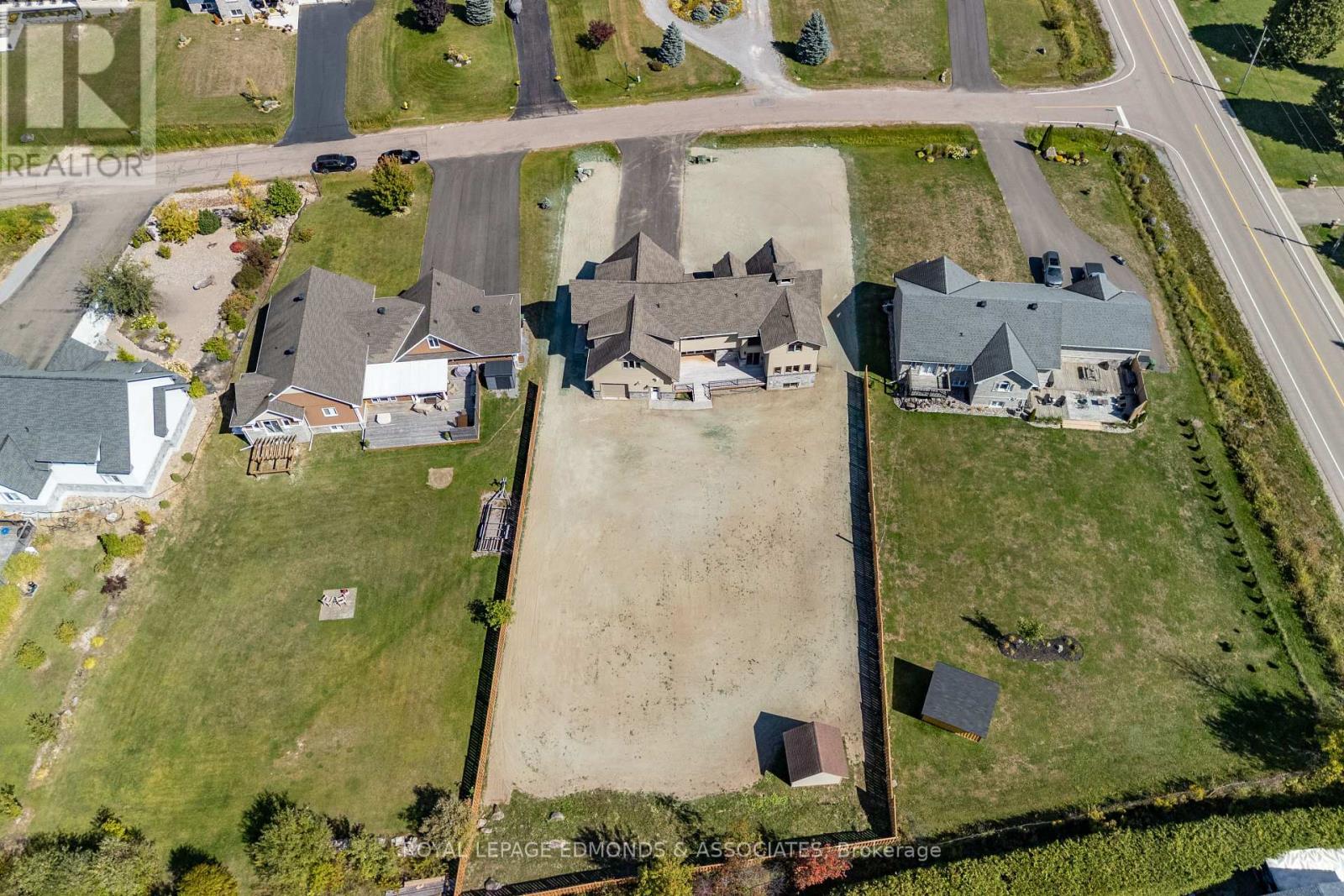 14 Fairway Drive N, Petawawa, Ontario  K8A 8N2 - Photo 43 - X12007027
