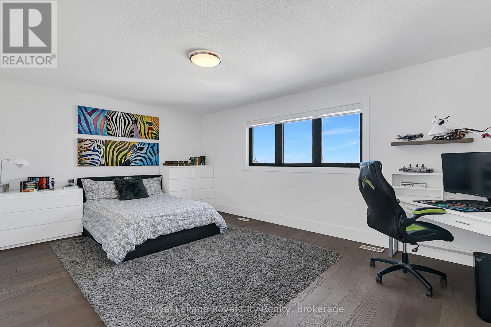 303 Gosling Gardens, Guelph (Clairfields/hanlon Business Park), Ontario  N1L 0M1 - Photo 31 - X12409132