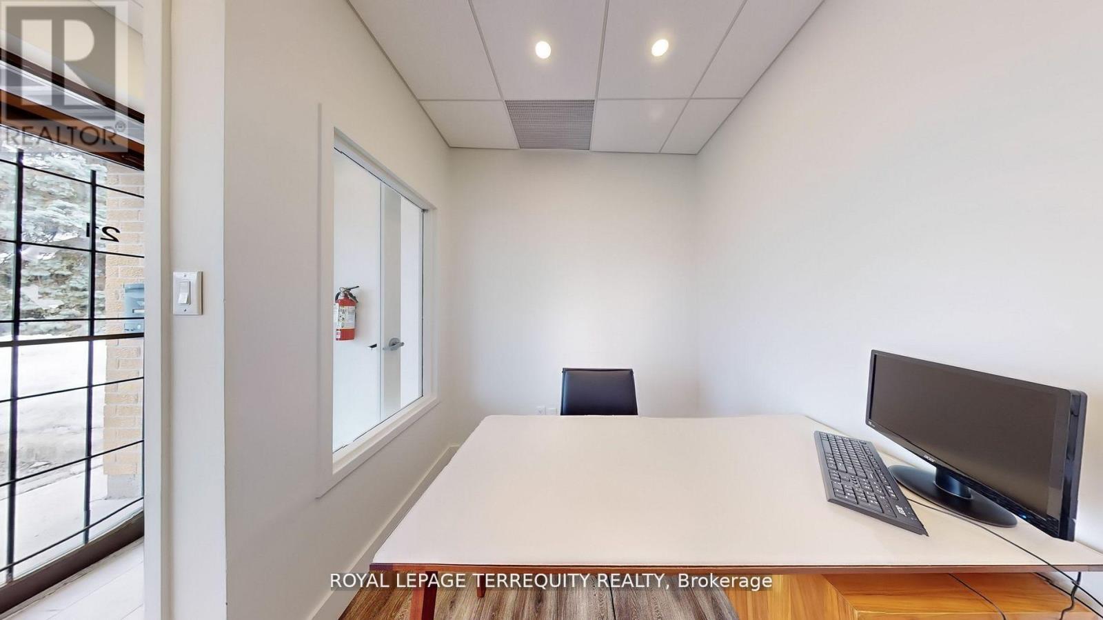 21 - 95 West Beaver Creek Road, Richmond Hill, Ontario  L4B 1H2 - Photo 13 - N12408800