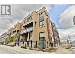15 - 16 LYTHAM GREEN CIRCLE, Newmarket, Ontario