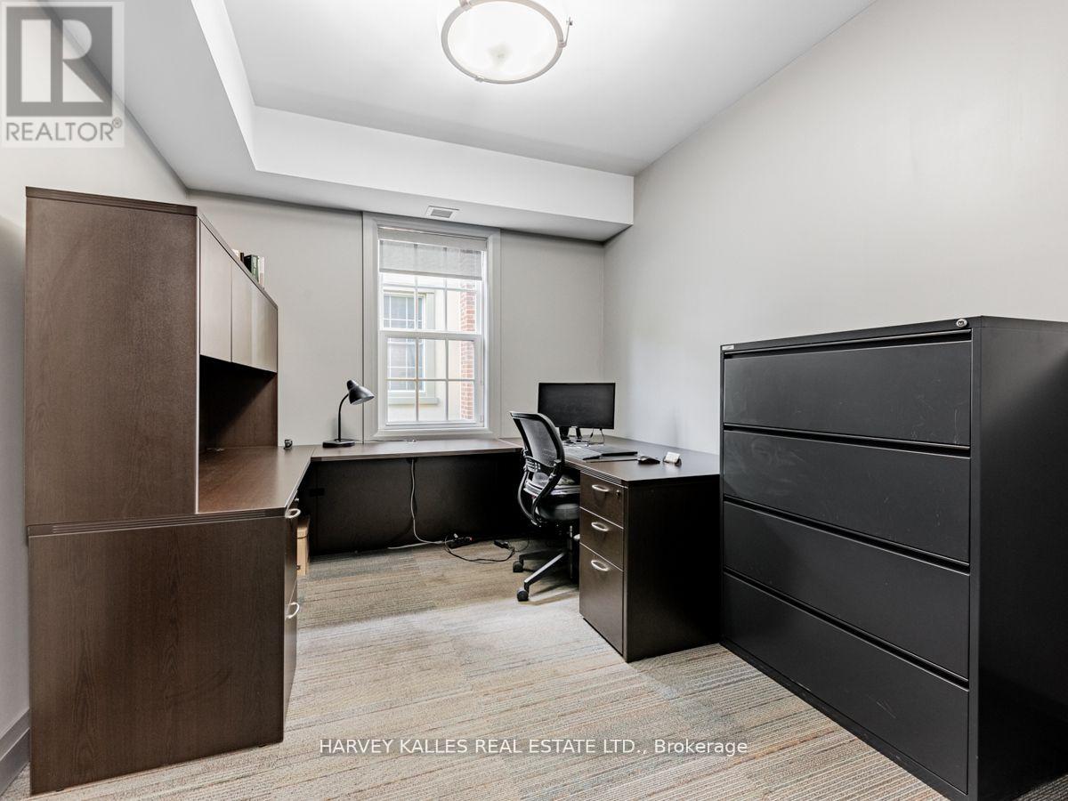 80 Centre Street, Vaughan, Ontario  L4J 1E9 - Photo 23 - N12408820