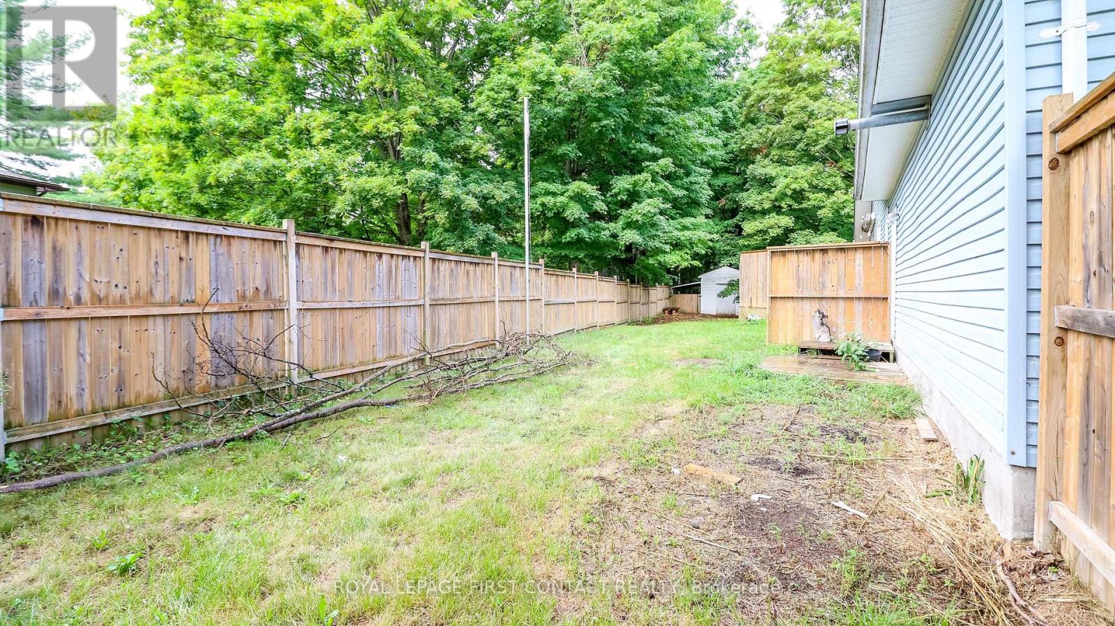 24 Howard Avenue, Tiny, Ontario  L0L 2T0 - Photo 38 - S12408791
