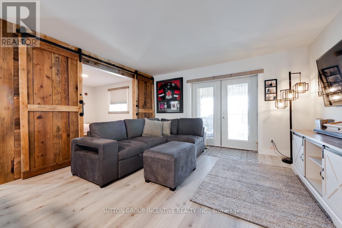 12 Brighton Road, Barrie, Ontario  L4M 6S5 - Photo 18 - S12408848