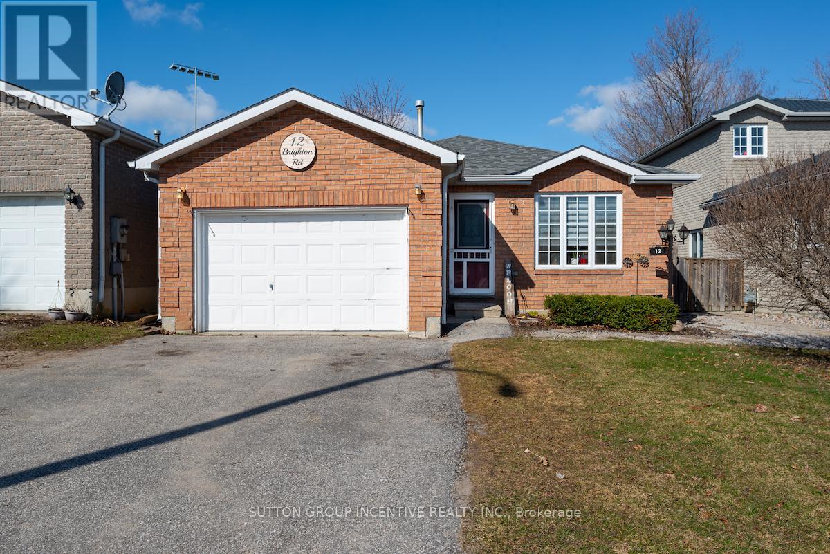 12 Brighton Road, Barrie, Ontario  L4M 6S5 - Photo 3 - S12408848