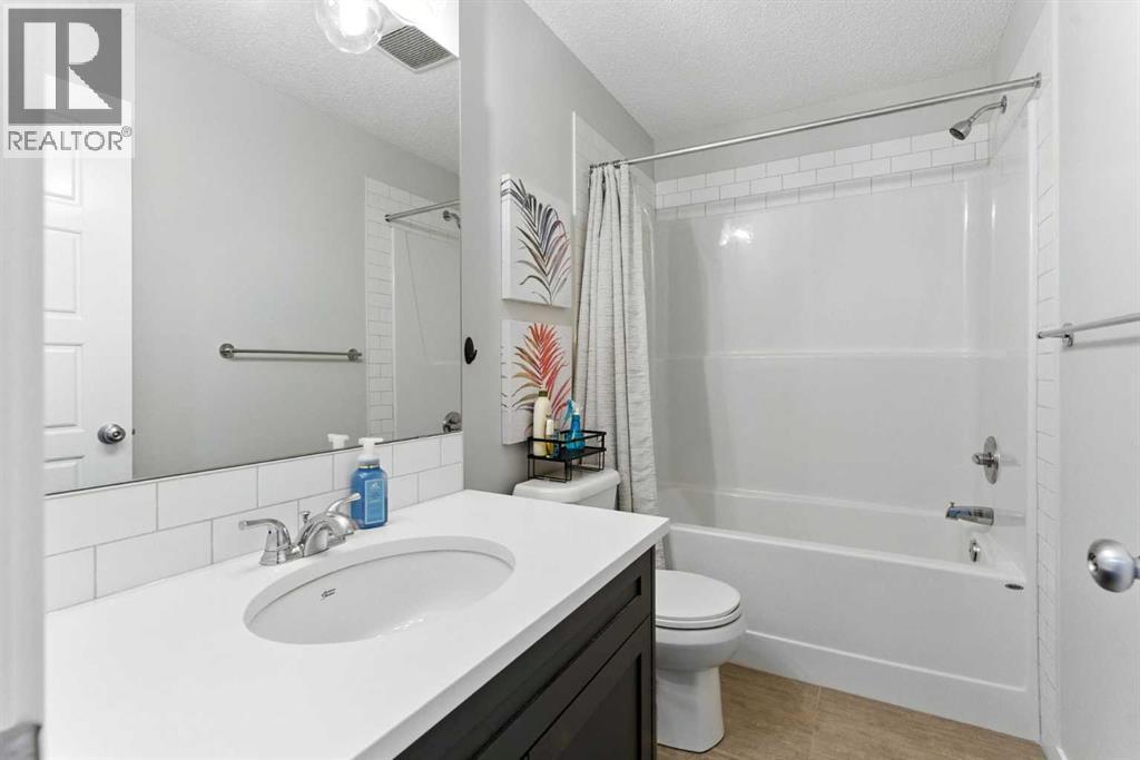 1004, 250 Fireside View, Cochrane, Alberta  T4C 2M2 - Photo 13 - A2234665