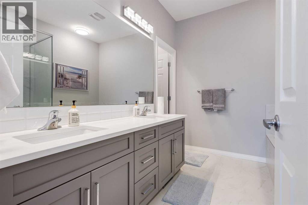 68 Yorkstone Grove Sw, Calgary, Alberta  T2X 4K6 - Photo 26 - A2257472