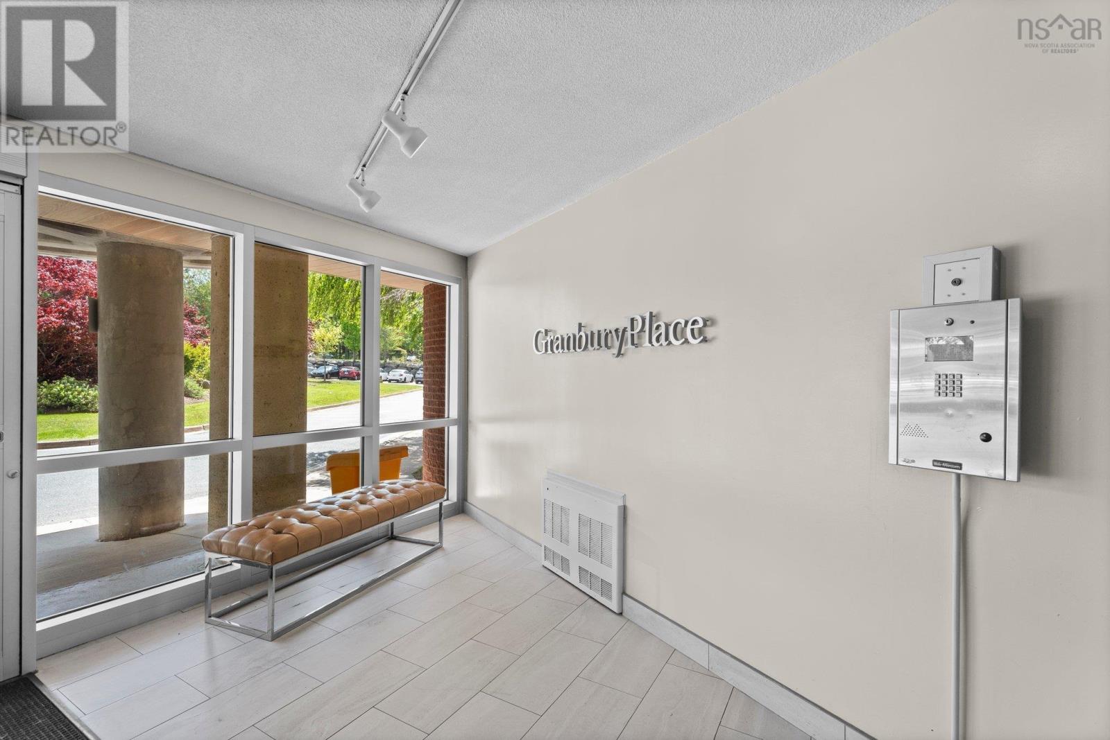 612 45 Vimy Avenue, Halifax, Nova Scotia  B3M 4C5 - Photo 4 - 202521463